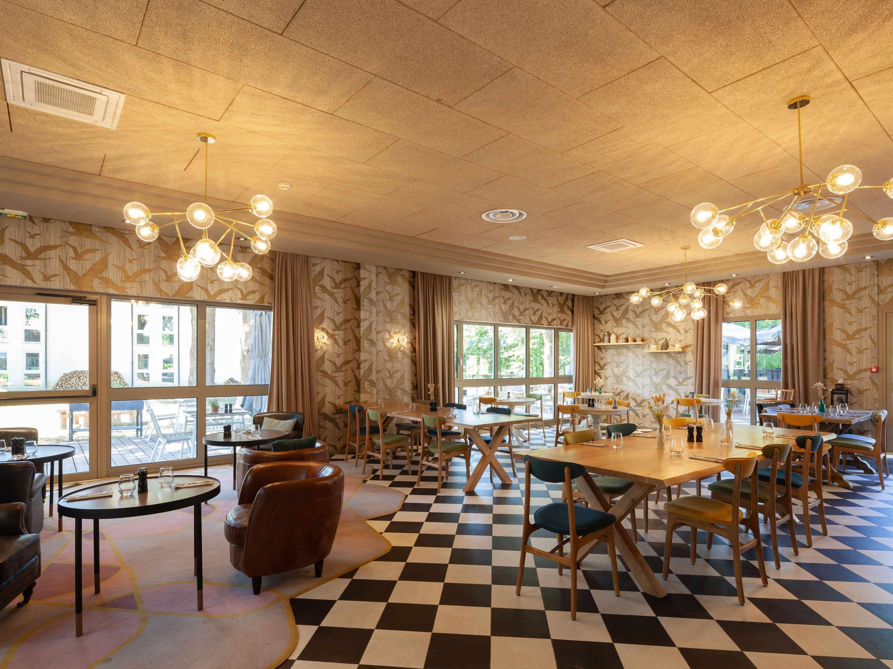 Hotel Mercure Parc Du Coudray - Barbizon 4*