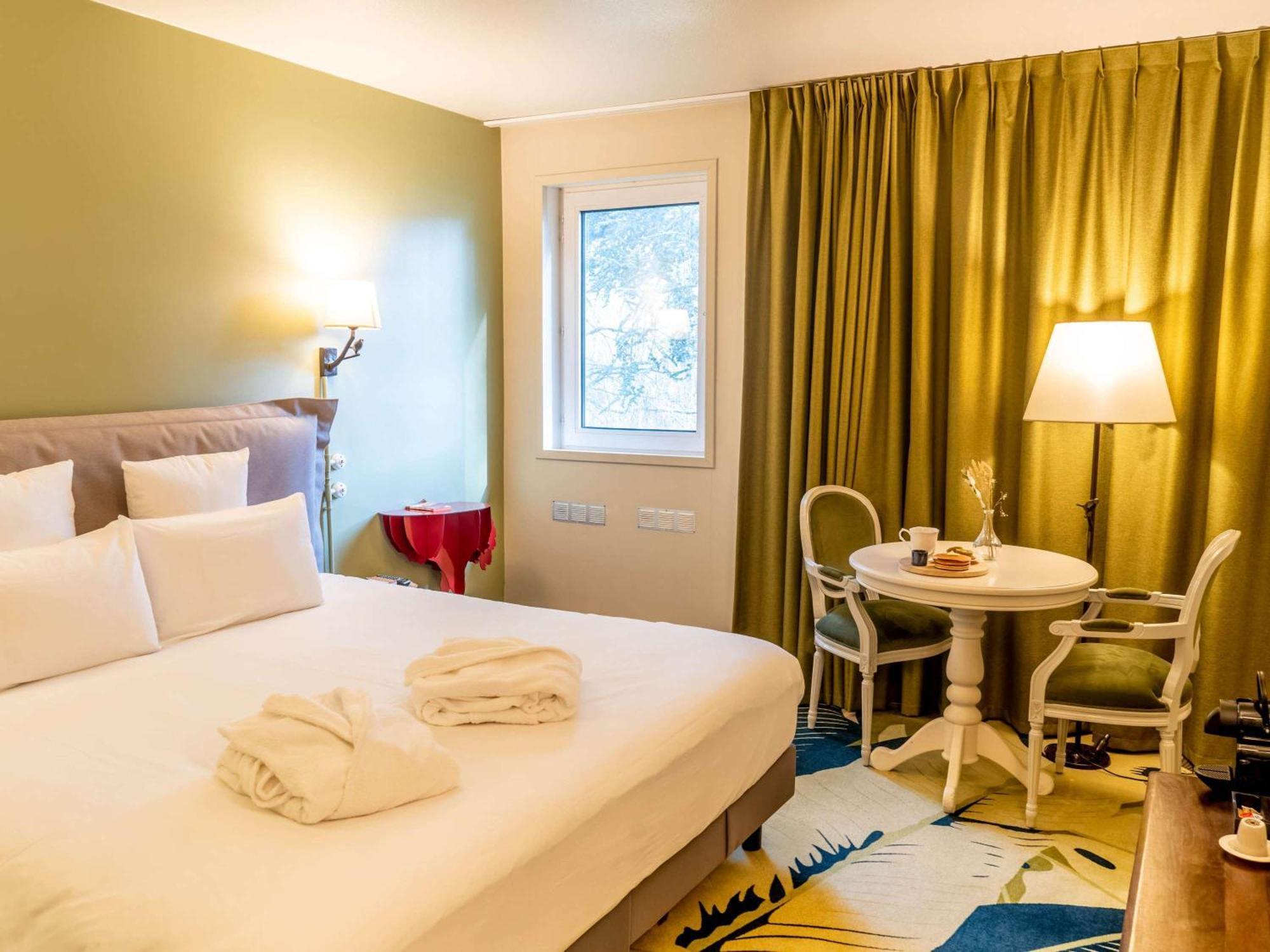 Mercure Parc Du Coudray - Barbizon 4*
