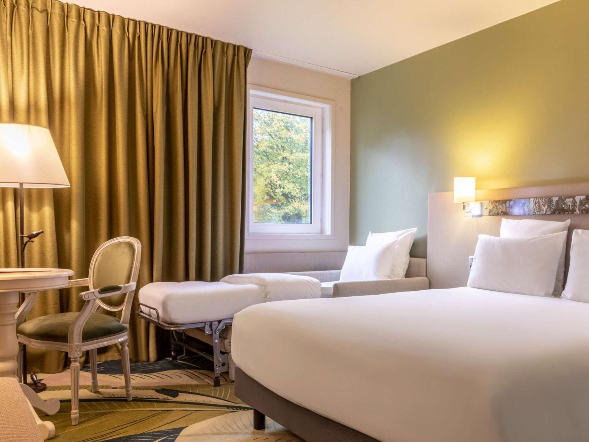 Mercure Parc Du Coudray - Barbizon 4*