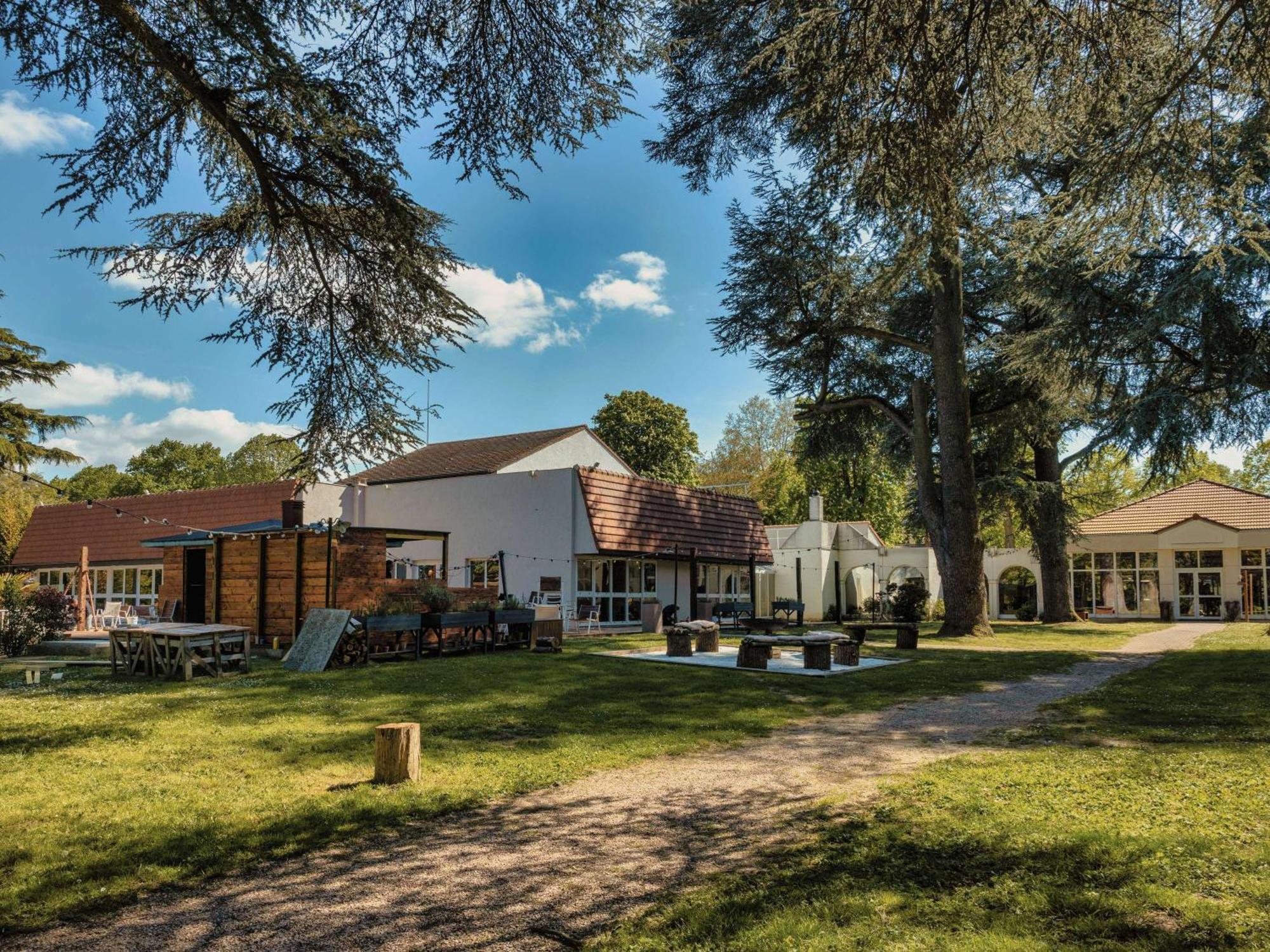 Hotel Mercure Parc Du Coudray - Barbizon 4*