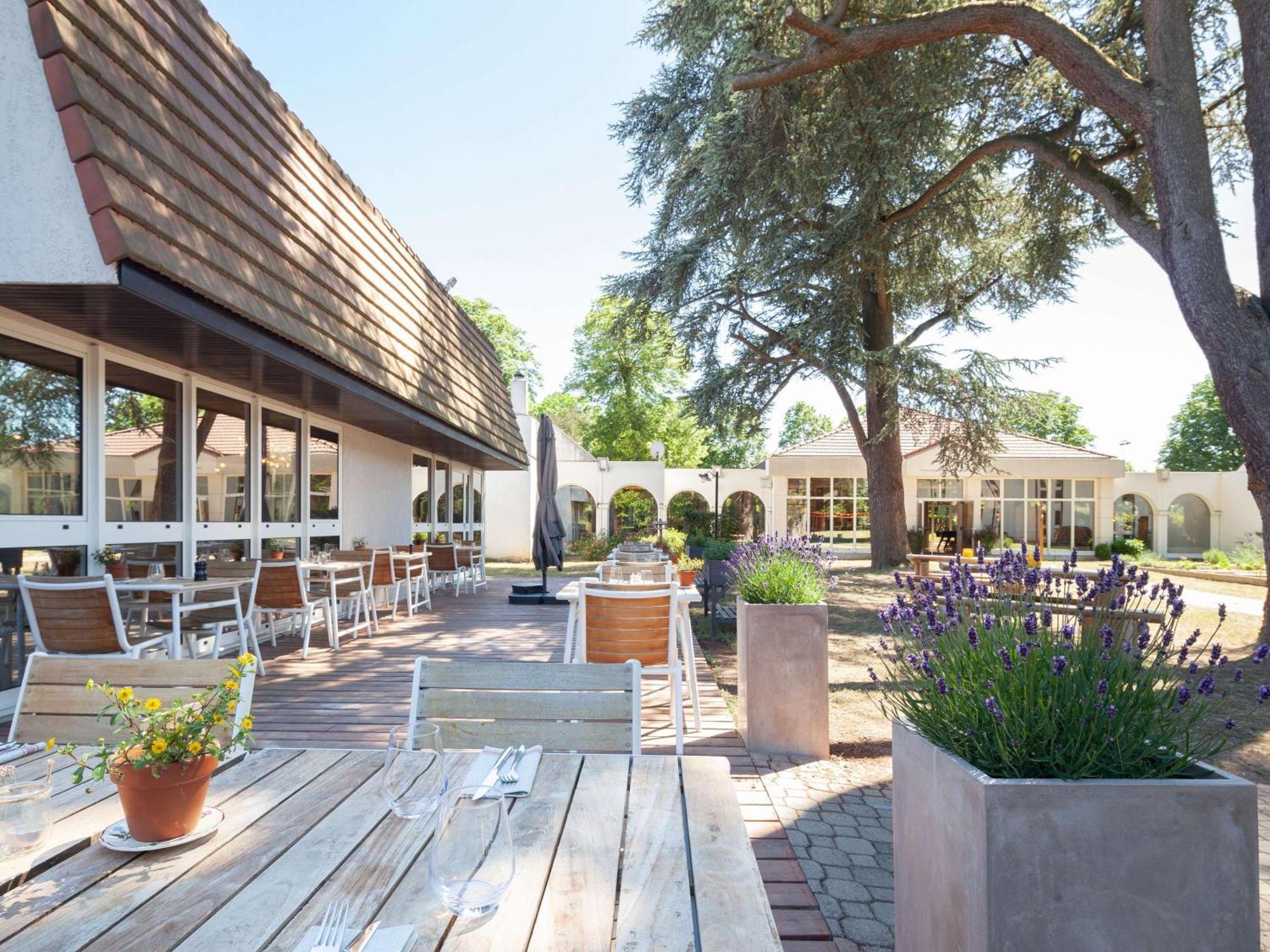 Hotel Mercure Parc Du Coudray - Barbizon