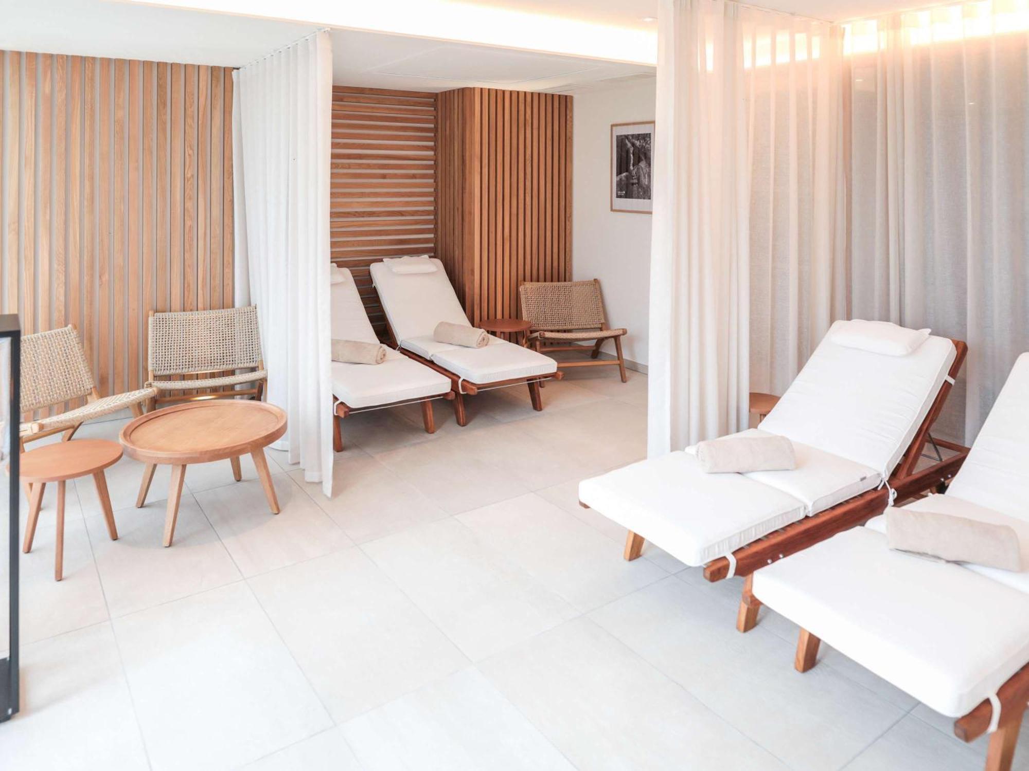 Hotel Mercure Parc Du Coudray - Barbizon