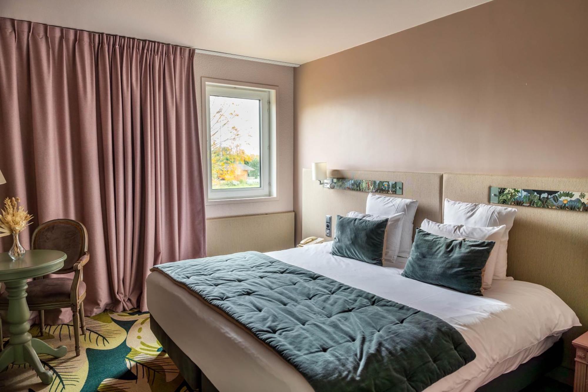 Mercure Parc Du Coudray - Barbizon Hotel Le Coudray-Montceaux